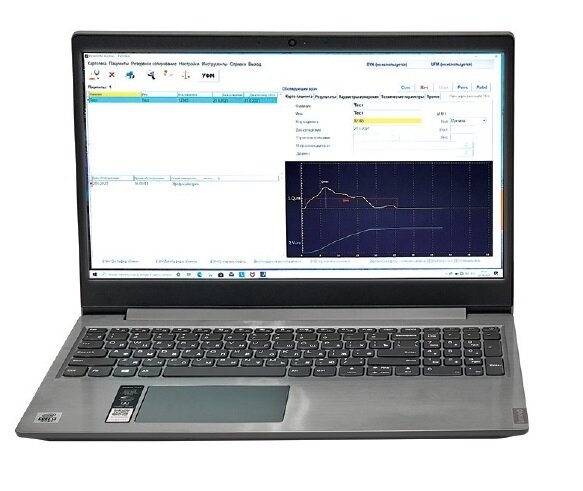 Ноутбук с программным обеспечением для построения графиков и расчета результатов